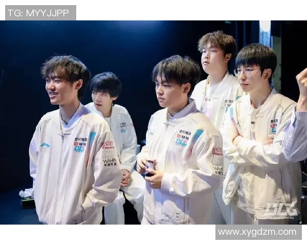 BLG鏖战TES强强对决巅峰之夜谁能问鼎赛场荣耀桂冠