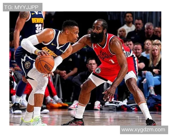 纽约尼克斯强势出击鏖战激烈引爆全场篮球巅峰对决之夜